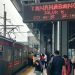Sejumlah Penumpang Terpaksa Putar Balik, Imbas Jalur KRL Rangkasbitung–Tanah Abang Longsor