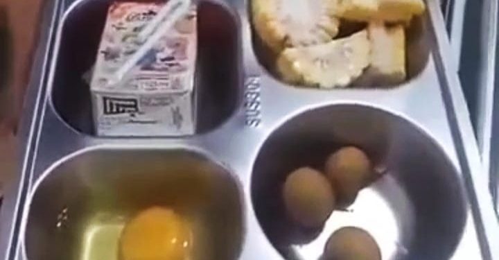 Viral Menu MBG di SMA Cigemblong Lebak