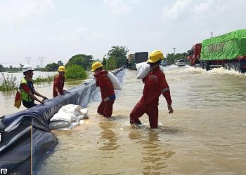 Banjir Tol Tangerang–Merak Berangsur Surut, Seluruh Kendaraan Kembali Bisa Melintas