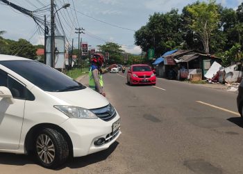 Volume Kendaraan di Jalur Wisata Anyar-Cinangka Meningkat 80 Persen Saat Libur Tahun Baru 2026
