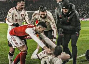 Gabriel Martinelli Dikecam Usai Dorong Pemain Cedera di Arsenal vs Liverpool