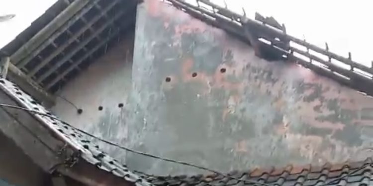 Angin Puting Beliung Terjang Pandeglang, Puluhan Rumah Rusak