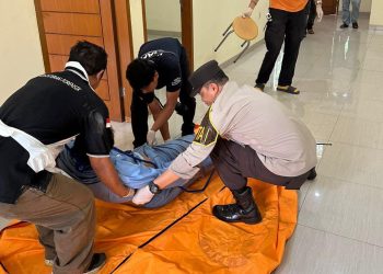 Pria 59 Tahun Ditemukan Tewas Gantung Diri di Rumah Kosong Arga Baja Pura