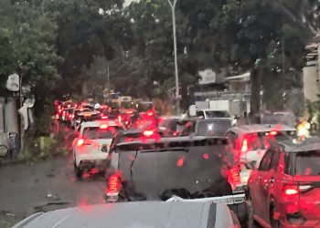 Macet Panjang di BSD Serpong Pagi ini
