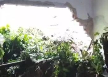 Hujan Deras Semalaman, Tebing Longsor, Satu Rumah di Rancalutung Rusak