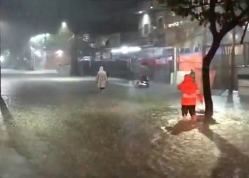 Hujan Deras Sejak Sabtu Malam, Banjir Rendam 10 Kecamatan di Kota Tangerang