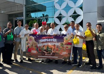 Ramadan Berbagi, Karyawan BPJS Ketenagakerjaan Banten Sumbang Ratusan Paket Sembako
