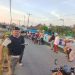 Muspika Kecamatan Binuang Bagikan Takjil Gratis ke Masyarakat