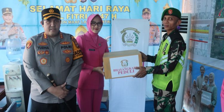 Operasi Ketupat Maung 2026, Kapolresta Serkot dan Bhayangkari Cek Pospam