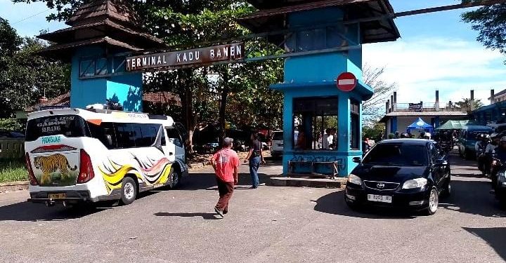Arus Balik di Terminal Kadubanen Pandeglang, Trafik Naik 50 Persen