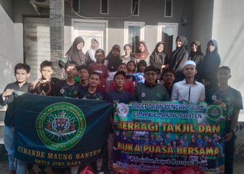 Keluarga Besar Padepokan Cimande Maung Banten Berbagi Takjil dan Gelar Buka Puasa Bersama