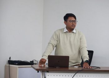 Membangun Jemaah, Merawat Madrasah dan Pesantren