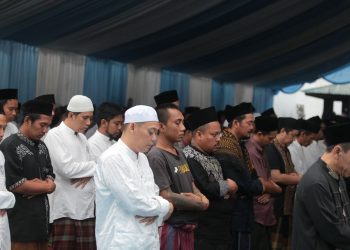 Takbir Menggema di Balik Jeruji, 365 Warga Binaan Rutan Serang Salat Idul Fitri