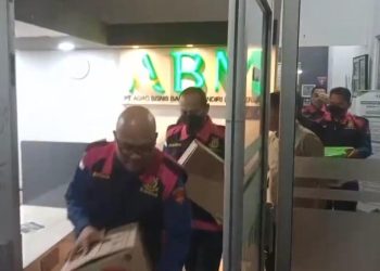 Penyitaan dokumen di Kantor PT ABM