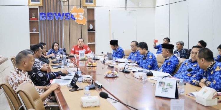 Mengatasi Banjir di Kota Serang, Tiga Sungai Dinormalisasi