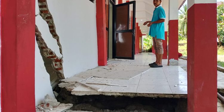 Baru Dibangun, Dua Ruang Kelas SDN Kutakarang 3 Rusak Berat