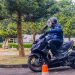 Biar Perjalanan Tetap Happy, Ini Cara Jago Cari Aman di Jalan