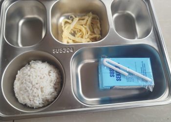 Menu MBG untuk Balita di Cibadak Dikeluhkan Masyarakat