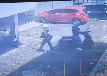 Maling Gasak Motor Pegawai di Parkiran Bapenda Pandeglang, Aksi Terekam CCTV