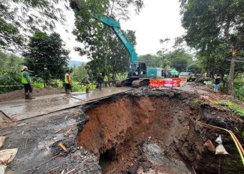 Waspada! BMKG Peringatkan Potensi Banjir dan Longsor di Banten