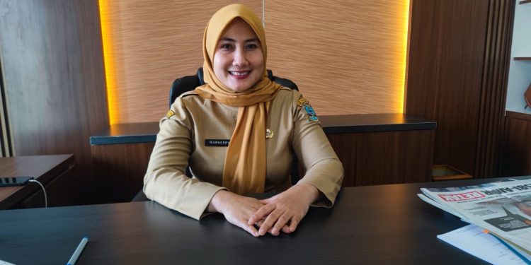Kepala Disdukcapil Kabupaten Serang, Warnerry Poetri