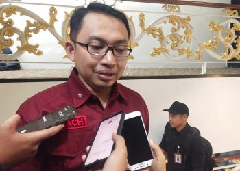 Kepala DLH Kota Serang, Farach Richi