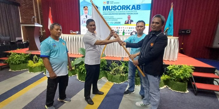 Terpilih aklamasi menjadi ketua KONI Kabupaten Serang, Syamsul Rizal Djahidi targetkan 3 besar di Porprov Banten.