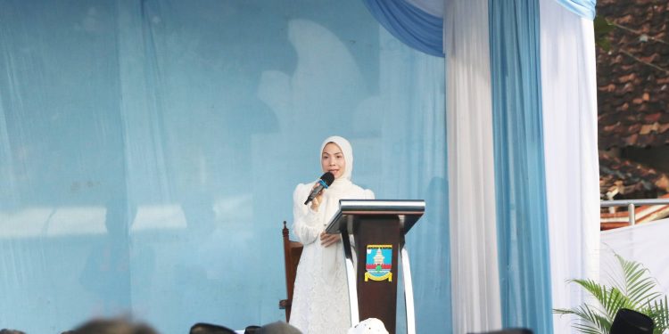 Bupati Serang, Ratu Rachmatuzakiyah