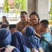 Siswa SD PLTU Curhat Masih Banyak Jalan Berlubang Langsung ke Wakil Wali Kota Cilegon