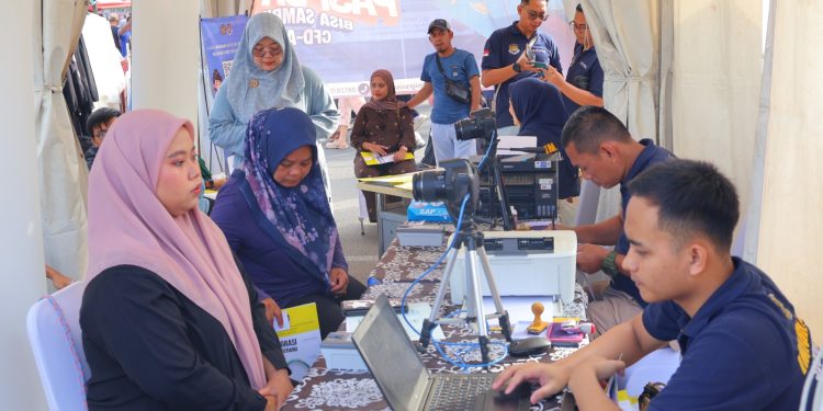 Imigrasi Serang Hadirkan Pelayanan Eazy Paspor di CFD Alun-alun Kota Serang