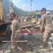 Dinas Satpol PP Kabupaten Serang saat menertibkan Pasar Ciherang.