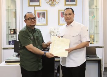 Kantor Pertanahan Kota Serang Serahkan 10 Sertipikat BMN kepada Pemkot Serang