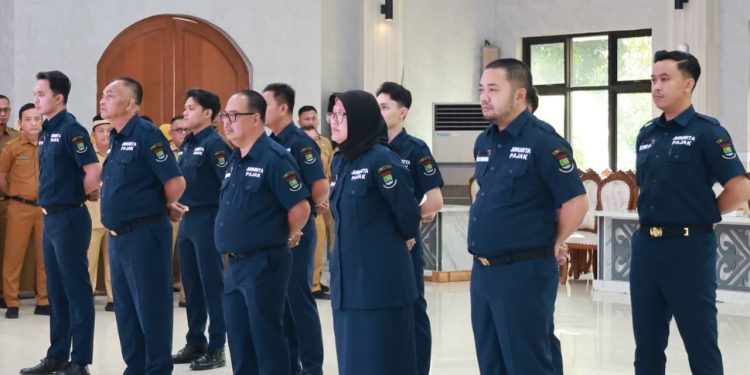Pengambilan sumpah/janji Jurusita Pajak pada Bapenda Kabupaten Tangerang di Pendopo Bupati, Senin 22 Juni 2026.