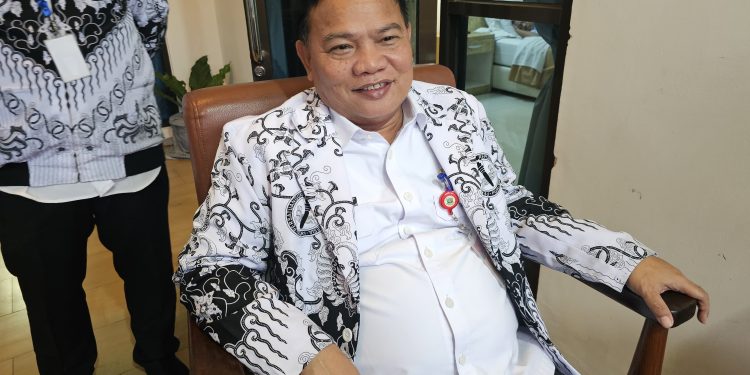Dindikbud Banten Targetkan 10 Ribu Guru Kuasai Coding dan AI