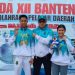 Atlet renang Kota Cilegon berfoto bersama usai meraih dua medali emas, dua perak, dan dua perunggu pada POPDA XII Banten 2026 di Olympic Pool ASA Sport Center, Kota Cilegon.