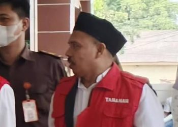Mustofa saat di Pengadilan Negeri Serang