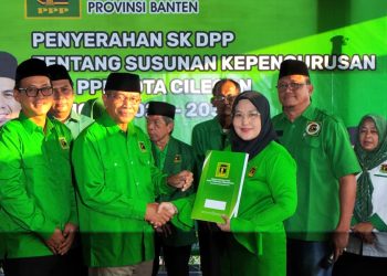 Tohir Resmi Terima SK DPC PPP Cilegon, Target Tambah Kursi Pilkada Mendatang