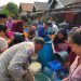 Kemarau Panjang, 13 Ribu Liter Bantuan Air Bersih Ludes Diserbu Warga Binuang