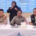 Kapolres Tangsel, AKBP Boy Jumalolo (tengah) bersama Kasatresnarkoba Polres Tangsel, AKP Pardiman (Kanan) saat memberi keterangan dalam konfrensi pers beberapa waktu lalu.
