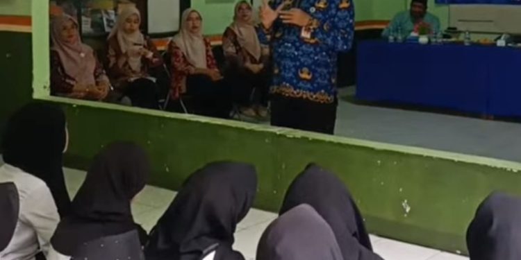 11 Ribu Anak Lulus Tak Melanjutkan Sekolah, Kadisdikpora Jemput Bola ke Kampung-kampung di Pandeglang