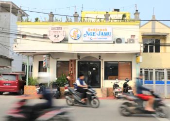 Tren Nongkrong Sambil Minum Jamu di Kalangan Anak Muda Meningkat, Sedjenak Ngejamu Jadi Pilihan