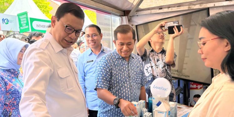 Program Daur Ulang Kemasan Minuman LamiPak Indonesia Dapat Perhatian Kepala BPOM