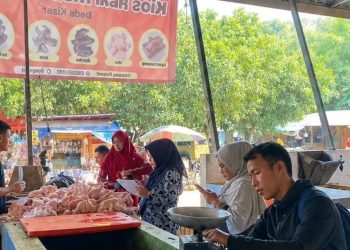 Disperindag Lebak Periksa Timbangan Pedagang di Pasar Cikulur