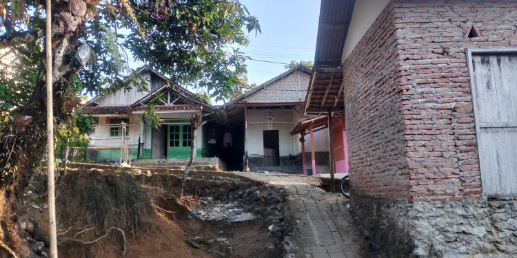 Pasca Gempa Bumi Magnitudo 5,5, Kondisi Bangunan Rumah Warga Sumur Masih Aman