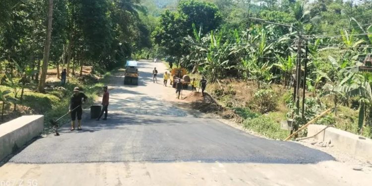Perbaikan Jalan Tanjakan Tajur Cikulur Selesai, Akses Warga Kembali Lancar