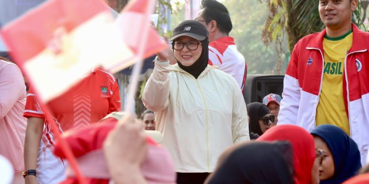 Wakil Bupati Intan Ajak Warga Kelapa Dua Perkuat Gotong Royong dan Persatuan