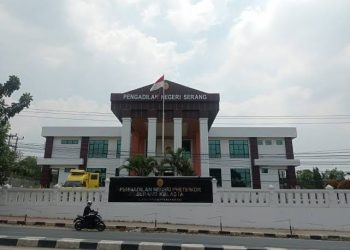 Nekat Bobol Rumah Warga, Dua Pria di Kibin Didakwa Curi Dua Motor