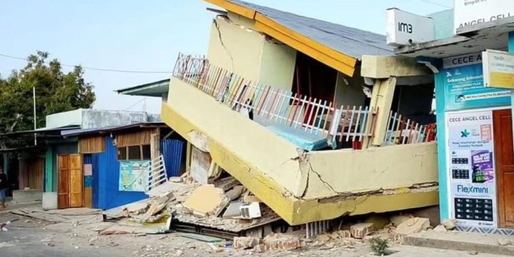 Gempa M7,7 Guncang NTT, 47 Orang Meninggal Dunia