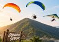 Gunung Gedor Dipadati Wisatawan, Uji Coba Paralayang dan Gantole Batal