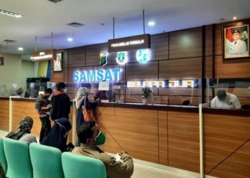 Diskon Pajak Kendaraan Ditunggu Warga, Samsat Kelapa Dua Gencarkan Sosialisasi